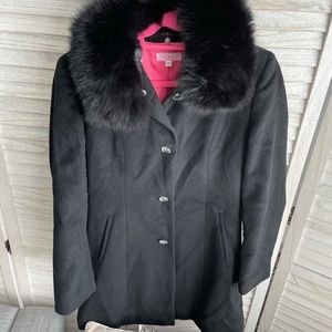 Fornash rabbit fur collar, fully lined winter coat